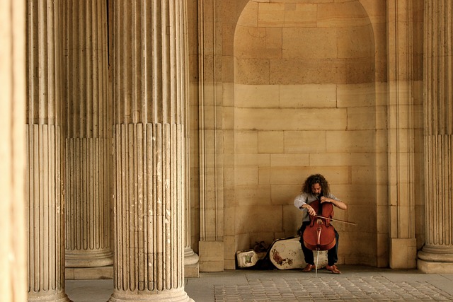 paris street artist cello music